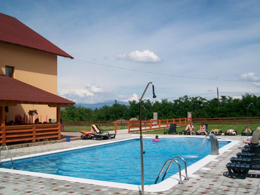 Pension Teleptean Ocna Sugatag Exterior photo